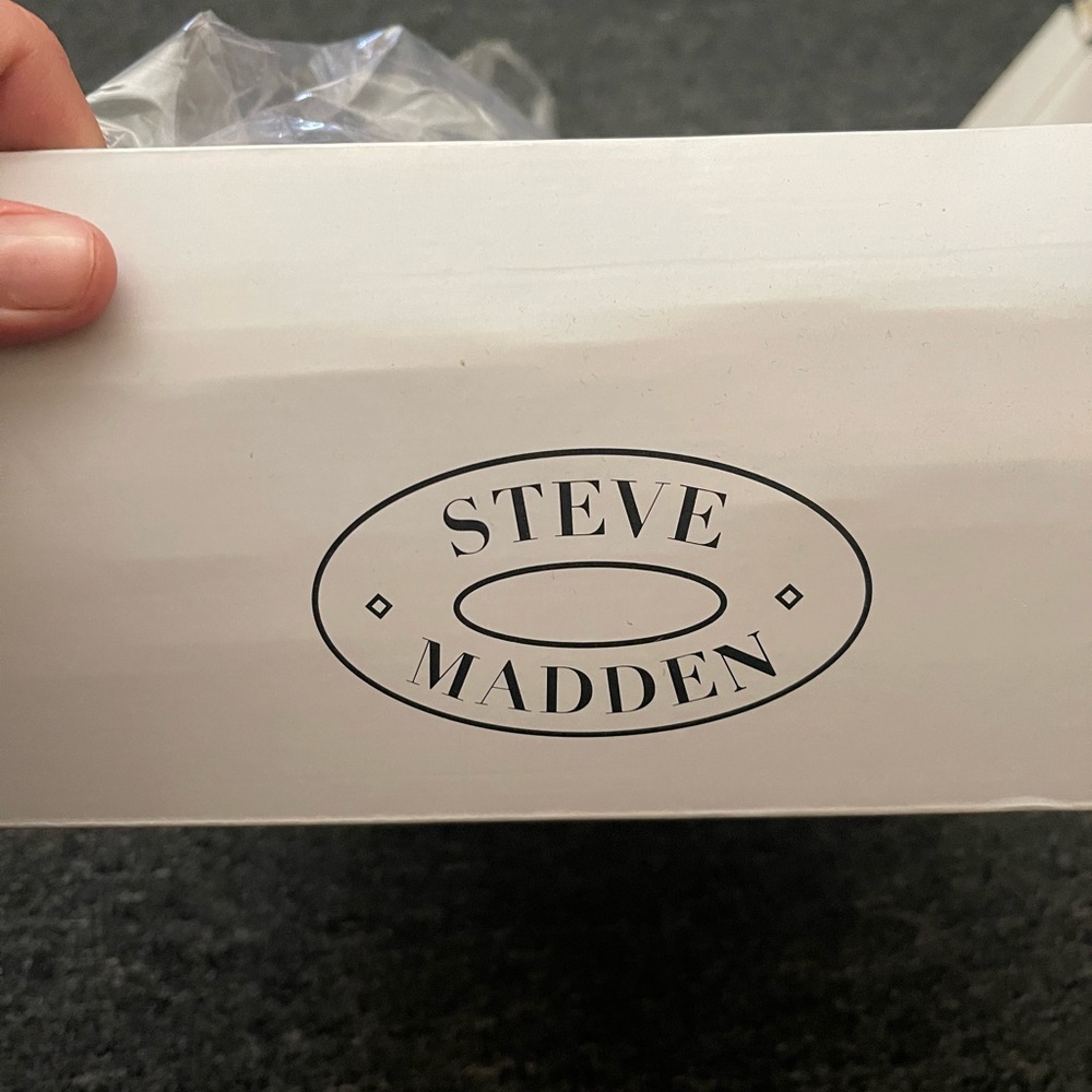 Steve Madden shoes